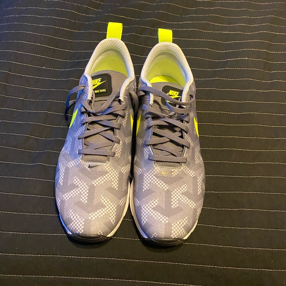Air Max Tavas SE